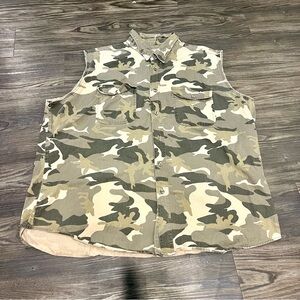 [Plus Size] Men’s Bit & Bridle Sleeveless Camoflauge Vest size 3X
